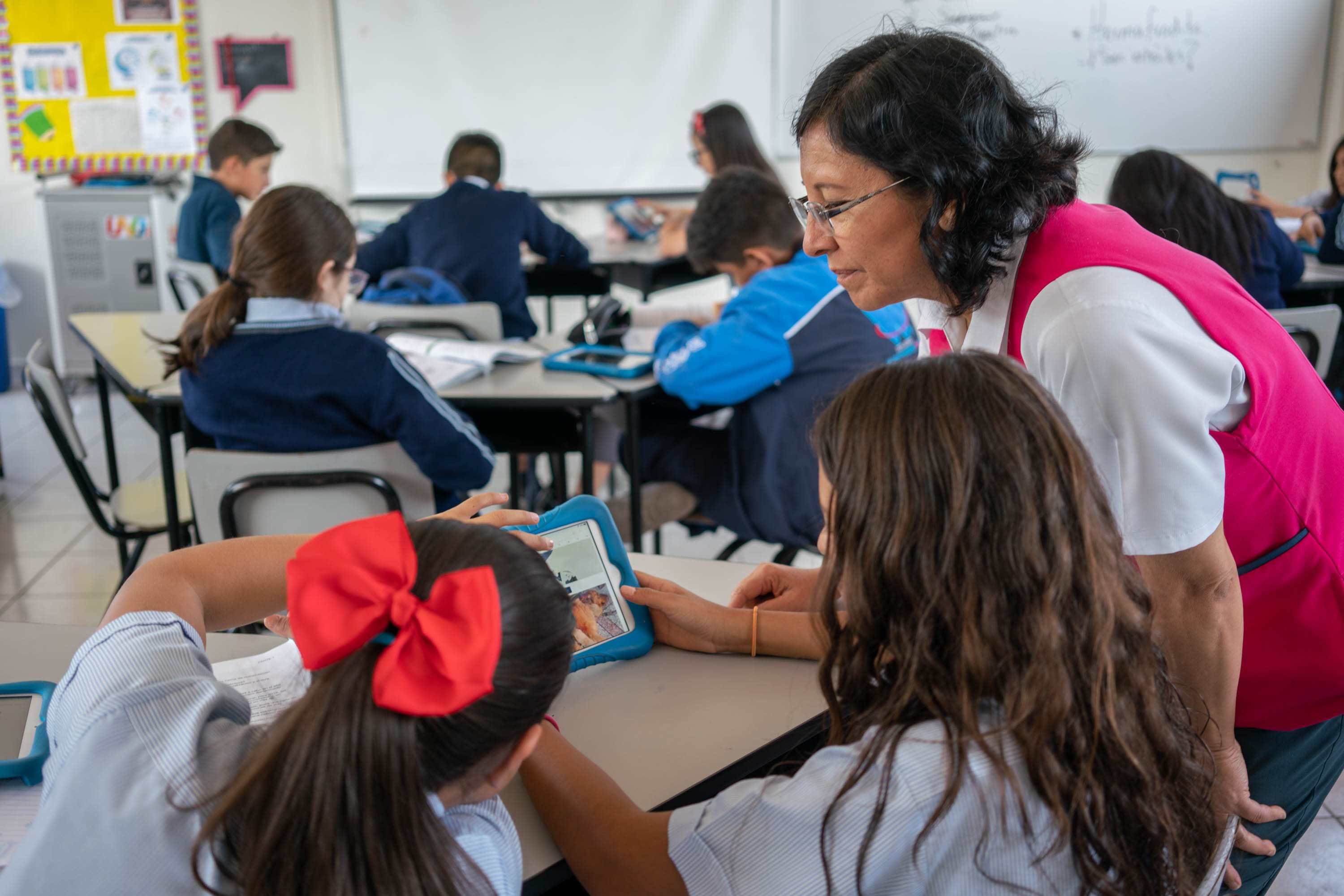 apple-education-mexico-colegio-washington